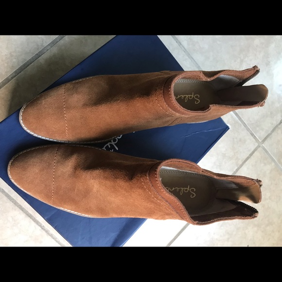 Low cut boots - Picture 2 of 5